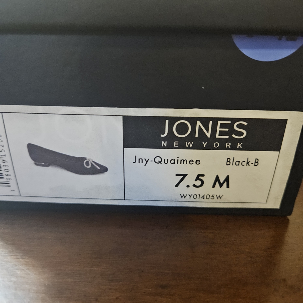 Jones New York Black Flats with Silver Detailing - Picture 11 of 12